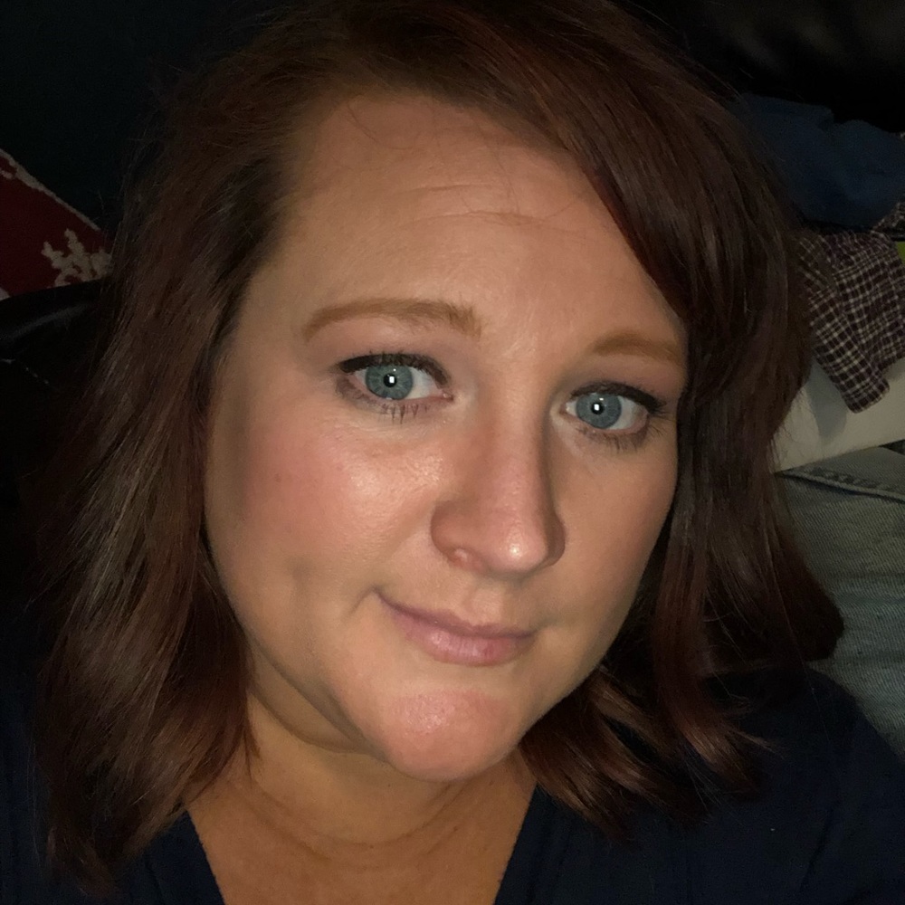 Meet your Posher, Marianne